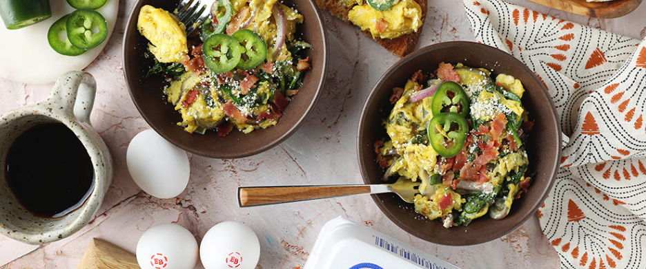 Bacon, Jalapeno, Red Onion and Spinach Scramble With Queso Fresco - CTown Supermarkets